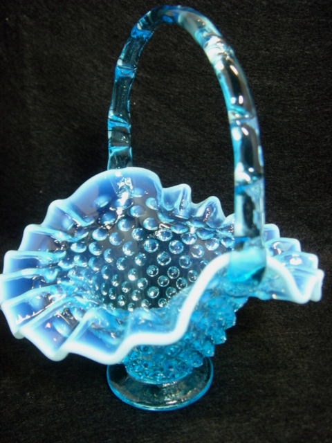 Big横幅約20cmフェントン、グランベリーオパールセントガラス、バスケット