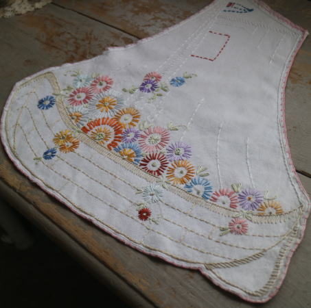 アンティーク イギリス ニードルワーク刺繍ボード プリマドンナ