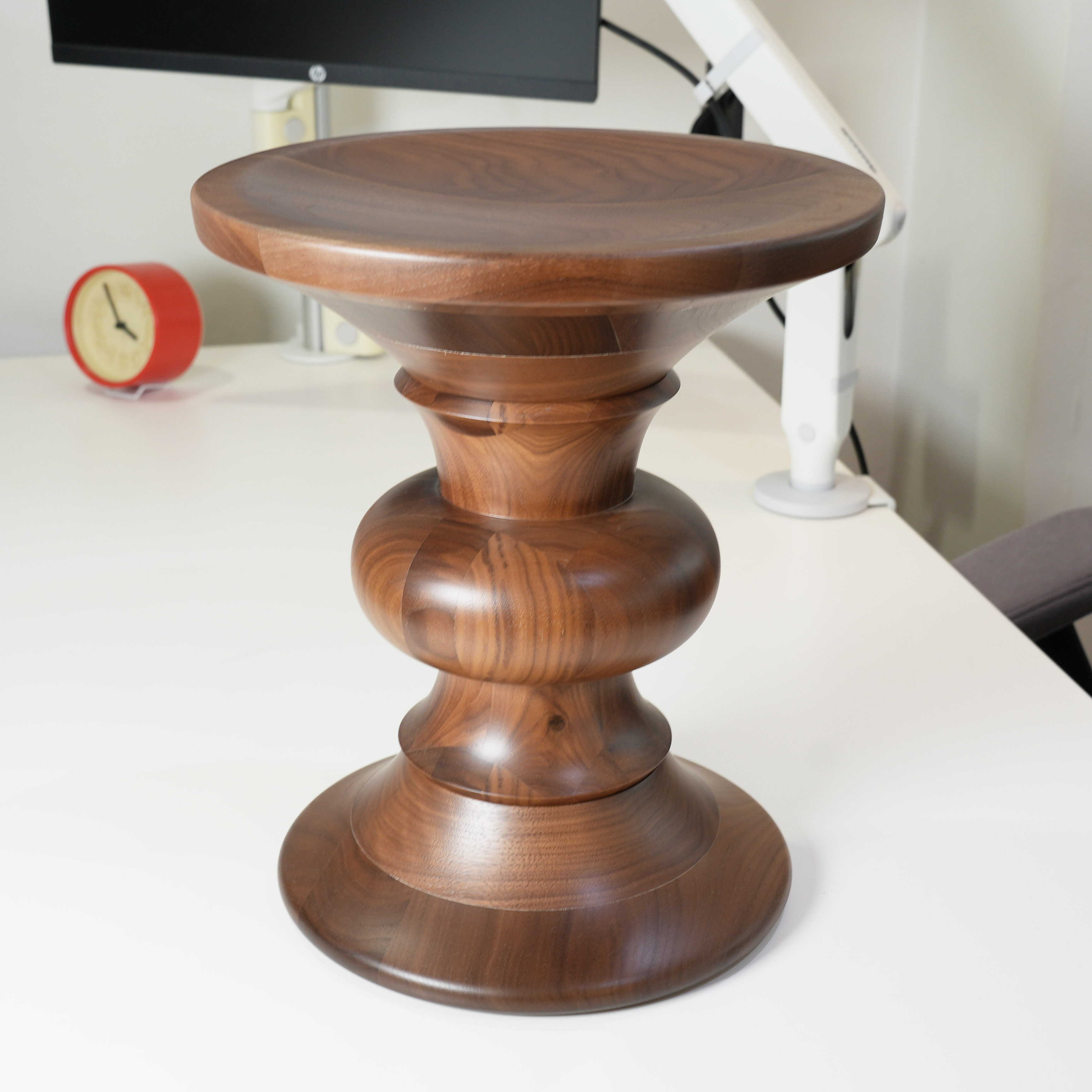 ハーマンミラー正規販売店】イームズターンドスツール Eames Turned