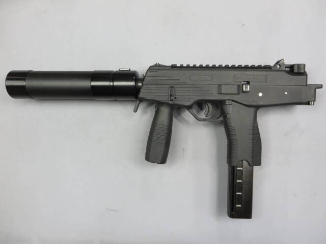 KSC MP9ガスガン マガジン、サプレッサー、スリングセット、ガスブロ