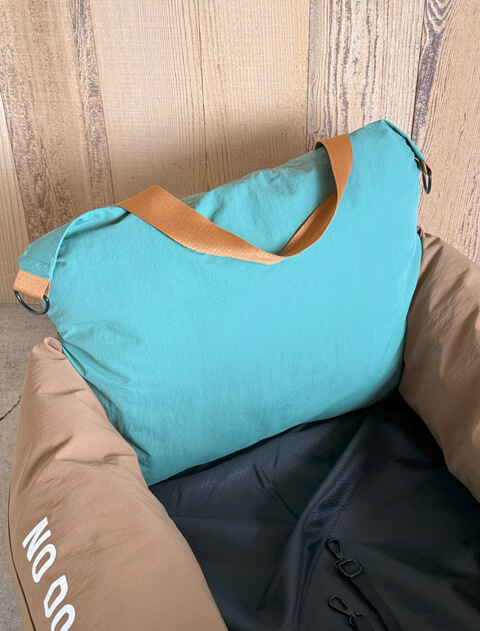 DOG GOODS】ドライブベッド