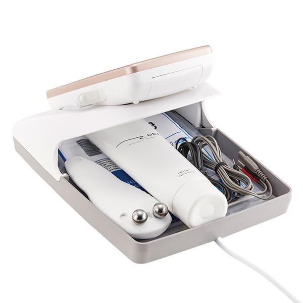 ツインビートR フェイシャルケア ☆ 今話題の携帯型最高峰EMS