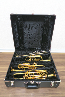 Kariso トランペット ハードケース ブラック ジャパンロータリー