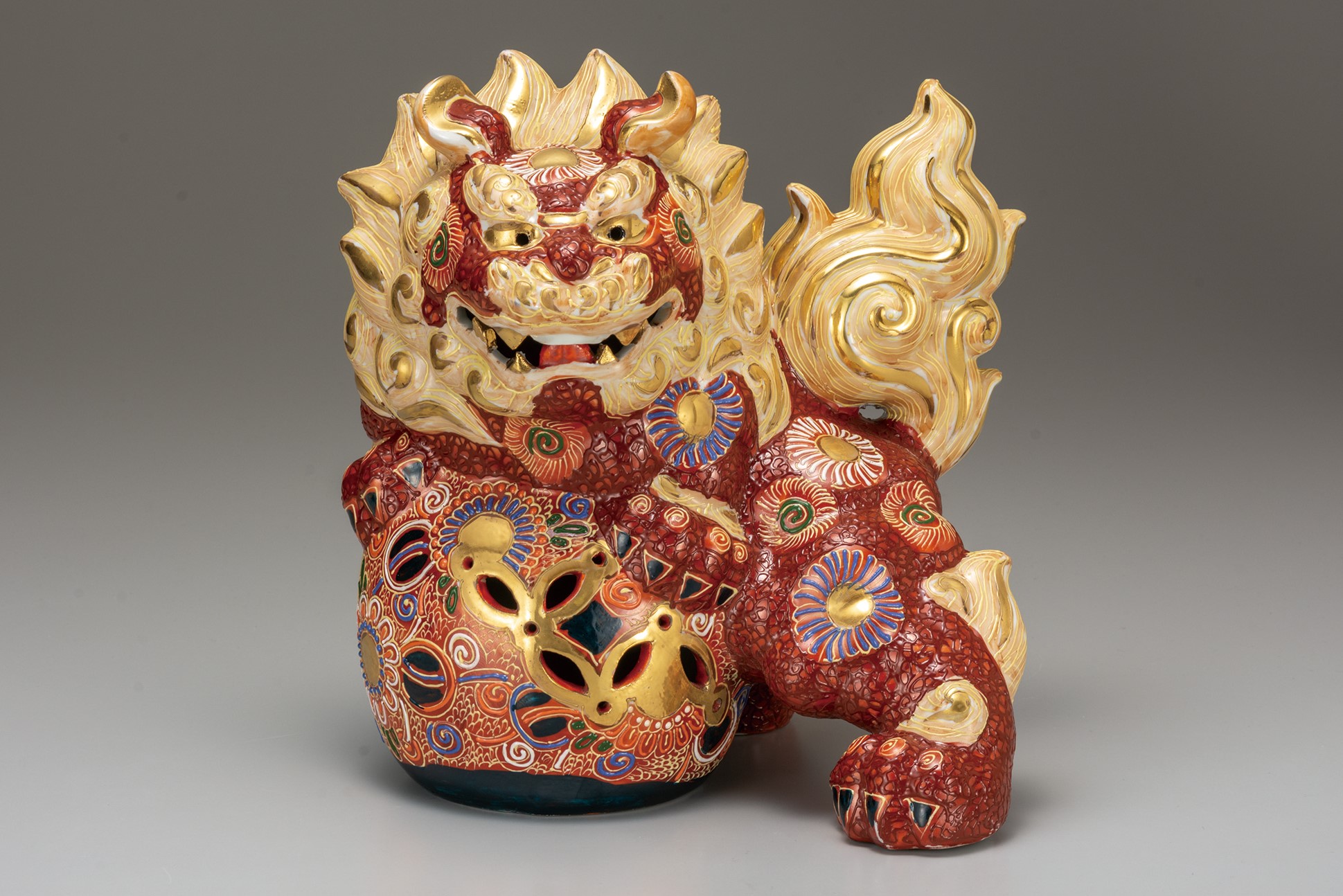 陶器製 獅子像 7体セット 九谷焼 藤木美里 金彩九谷焼『牡丹獅子』青