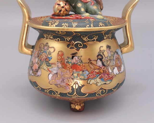 九谷焼 司峰作 獅子蓋 鳳凰耳付 香炉 送料込み 九谷焼 司峰作 獅子蓋