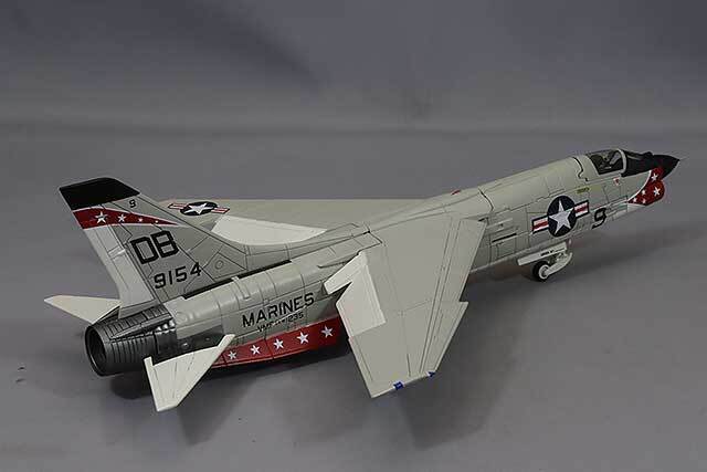 センチュリーウイングス 1/72 F-8E クルーセイダー アメリカ海兵隊 第
