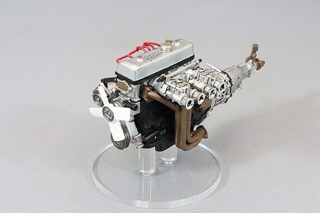 イグニッションモデル DATSUN Fairlady 2000 エンジン付属