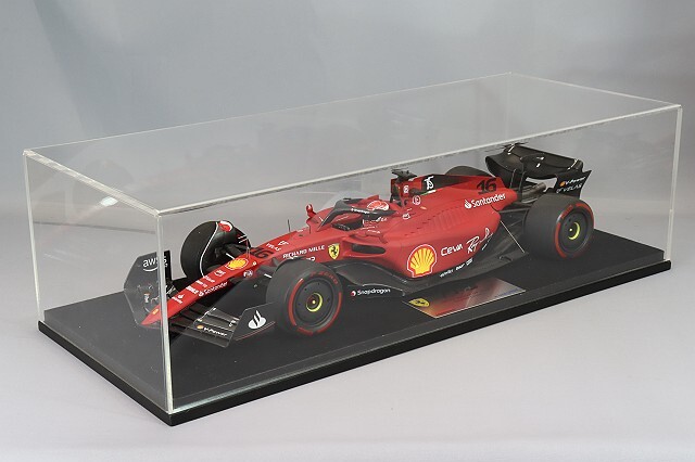 ルックスマート 1/18 フェラーリ F1-75 2022 F1 バーレーンGP ウィナー