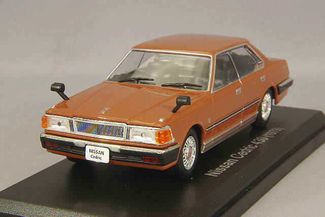 ノレブ 1/43 日産 セドリック (430) 1979 マルーン/シルバー