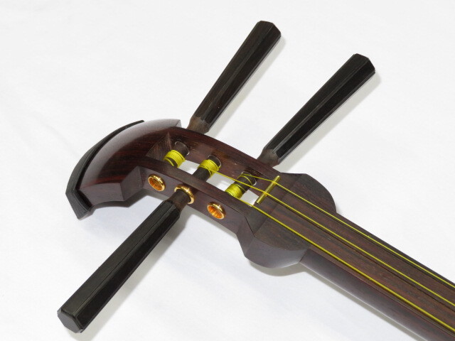 三味線・お琴の老舗 菊岡 中むら】新品 地唄三味線 紫檀 丸打ち胴 黒檀