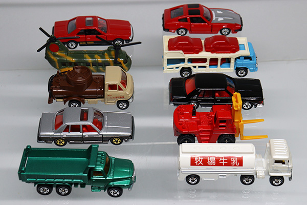 トミカ まとめ 80台 セット トミカ まとめ 80台 セット トミー トミカ