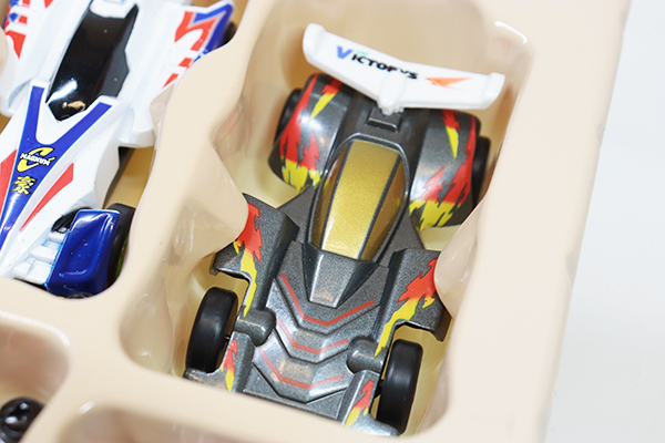 箱あり】TRF ビクトリーズ+1セット キャラトミカ CLS-4 箱あり】TRF