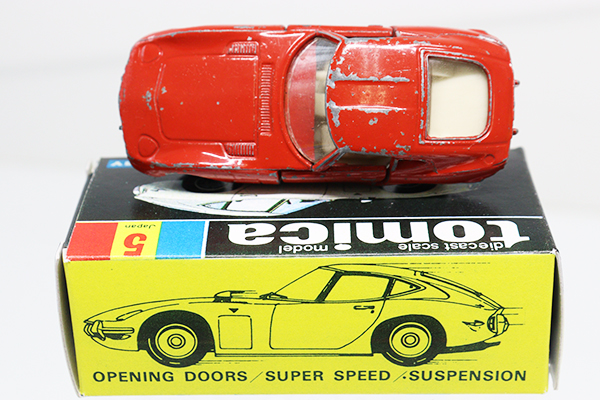ミニカーショップ ケンボックス トミカ 黒箱☆5☆トヨタ2000GT(赤)(1A
