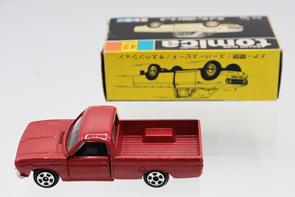 トミカ ダットサントラック 香港製 Yahoo!オークション - トミカ