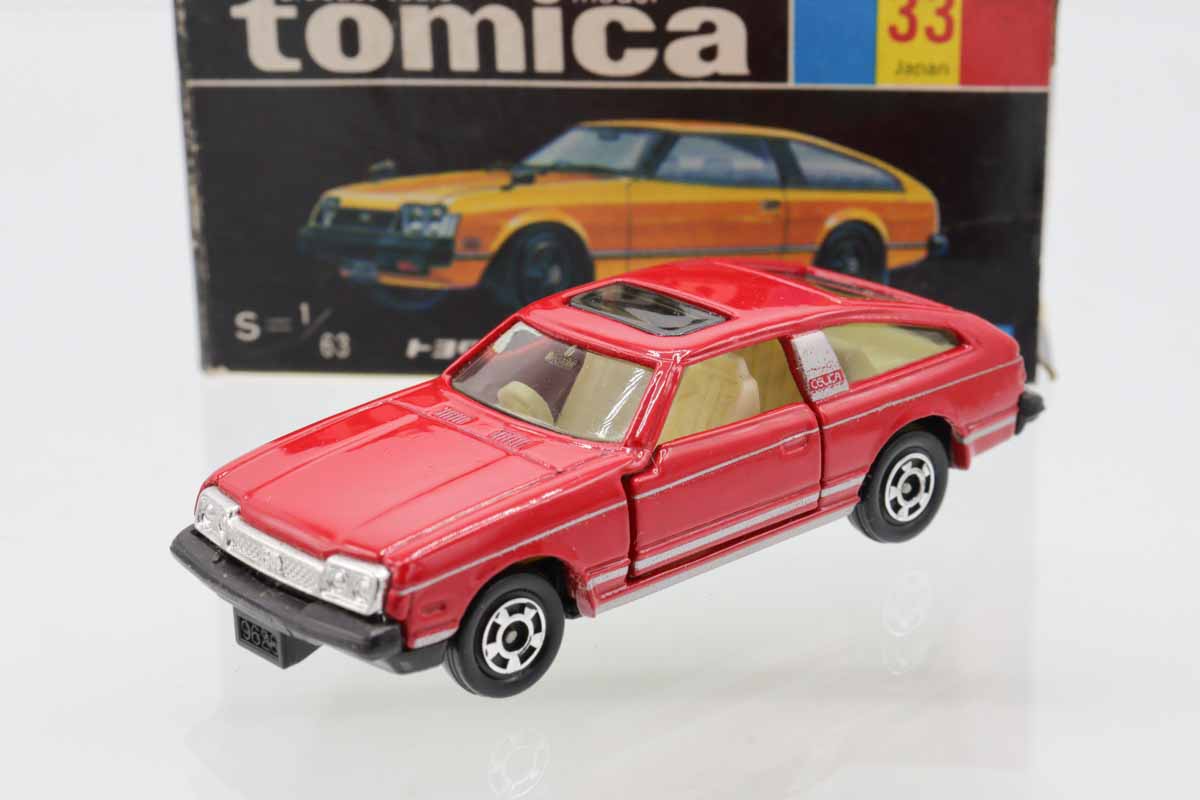 ミニカーショップ ケンボックス トミカ 黒箱☆33☆トヨタセリカ LB