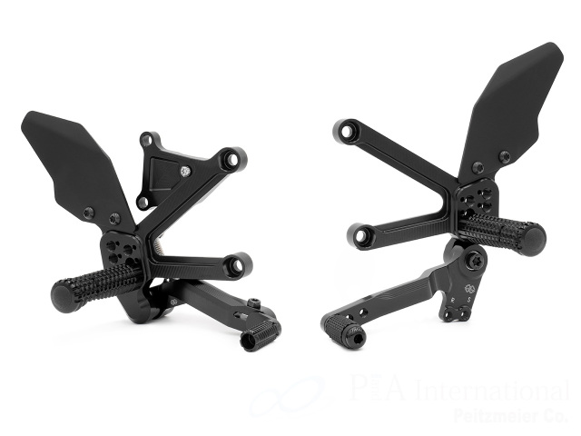 ギルズツーリング アジャスタブルバックステップ FXR Kawasaki ZX4R