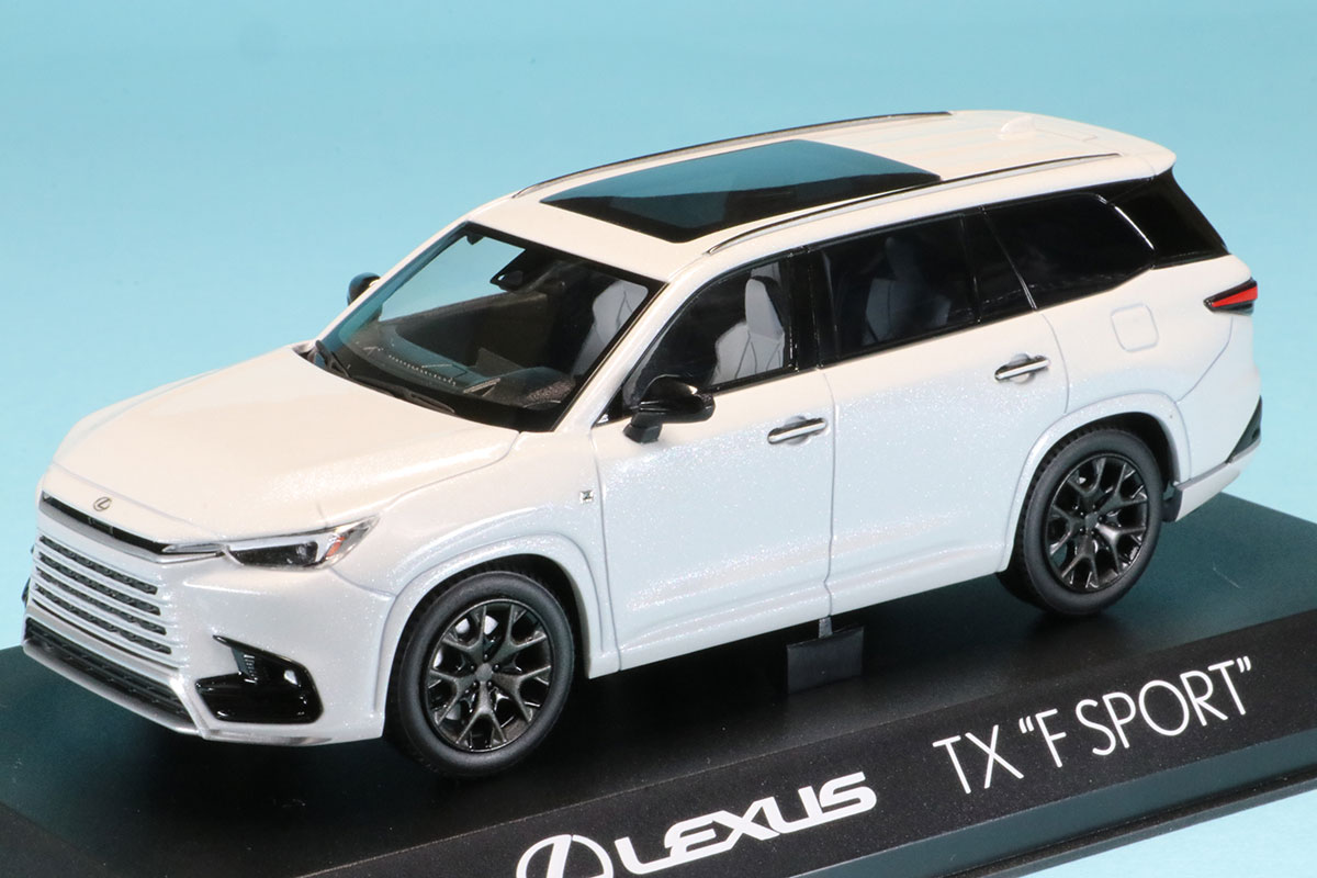 京商 1/43 レクサス TX 500h F SPORT パフォーマンス プラチナホワイト