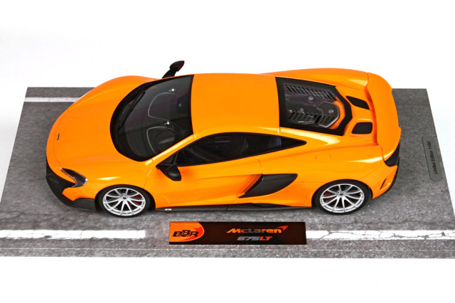 BBRC1814B 1/18 マクラーレン 675LT McLaren Orange 60台限定 ミニカー
