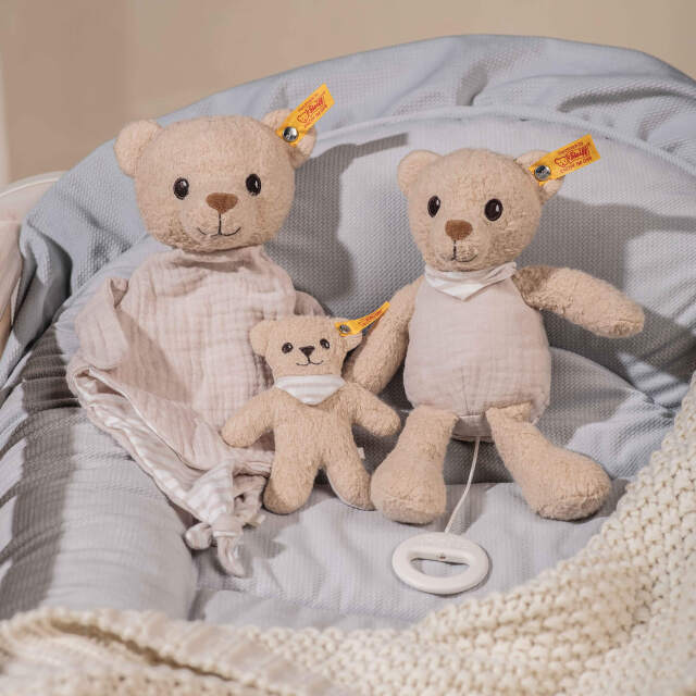 テディベアのノア（ラトル） | ドイツ最高級テディベアのシュタイフ