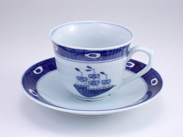 渕濃帆船百合型コーヒー碗皿 しん窯 青花