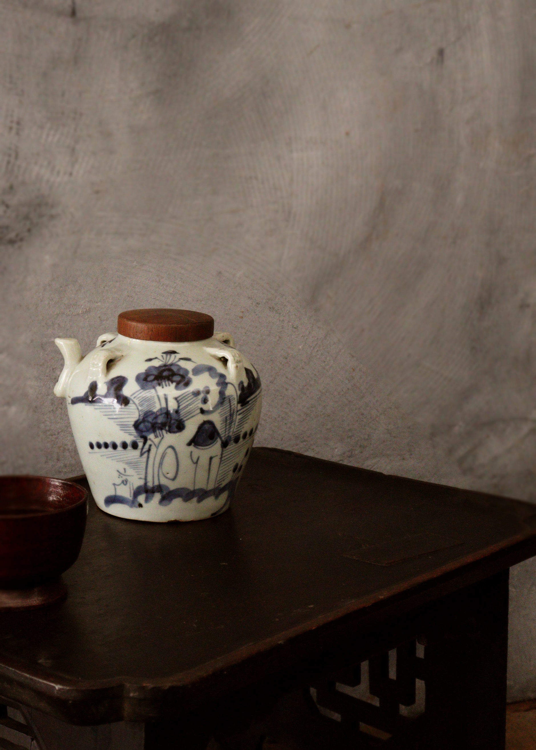 中国 1960〜1970年代景徳鎮製 窯変紅釉瓶 送料込み250605