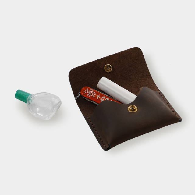 TF レザーカードケース キャメル (07100546)