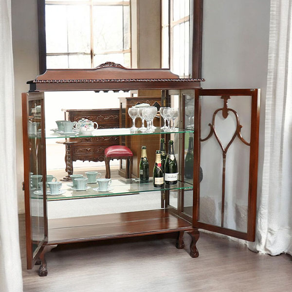 マリナカッシーリ アンティーク調 両開きショーケース｜Y-KAGU(輸入