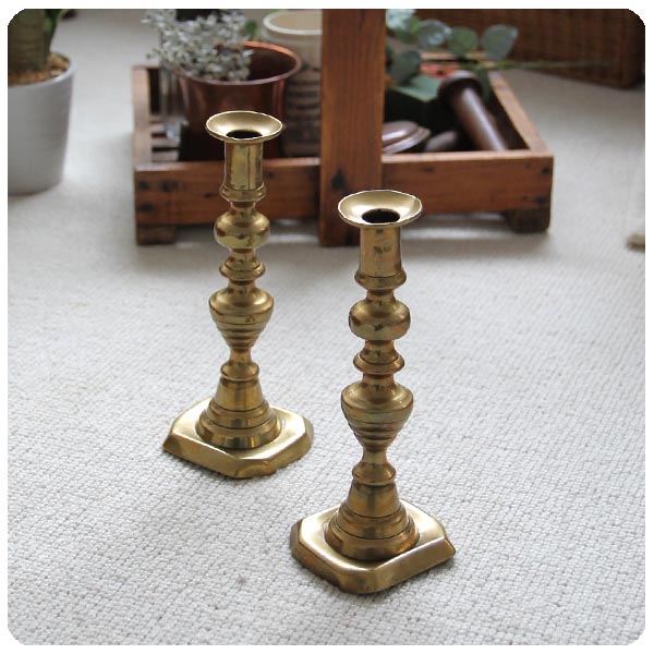イギリス アンティーク ブラスキャンドルスタンド2本/真鍮製/ホルダー