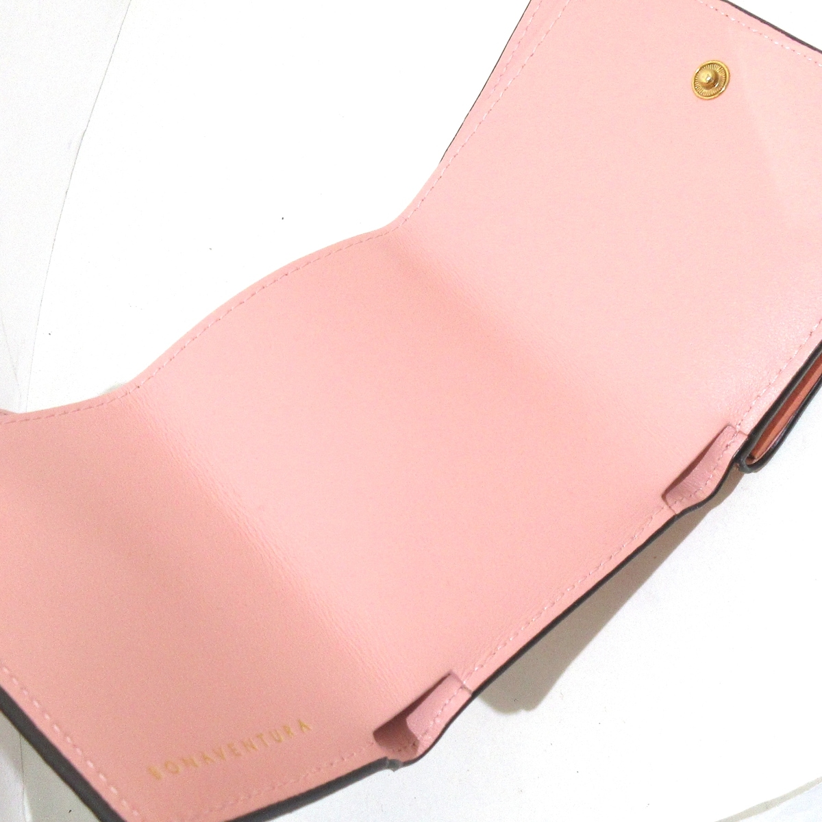 ボナベンチュラ/3つ折り財布/スモール ウォレット/コーラルピンク/型番
