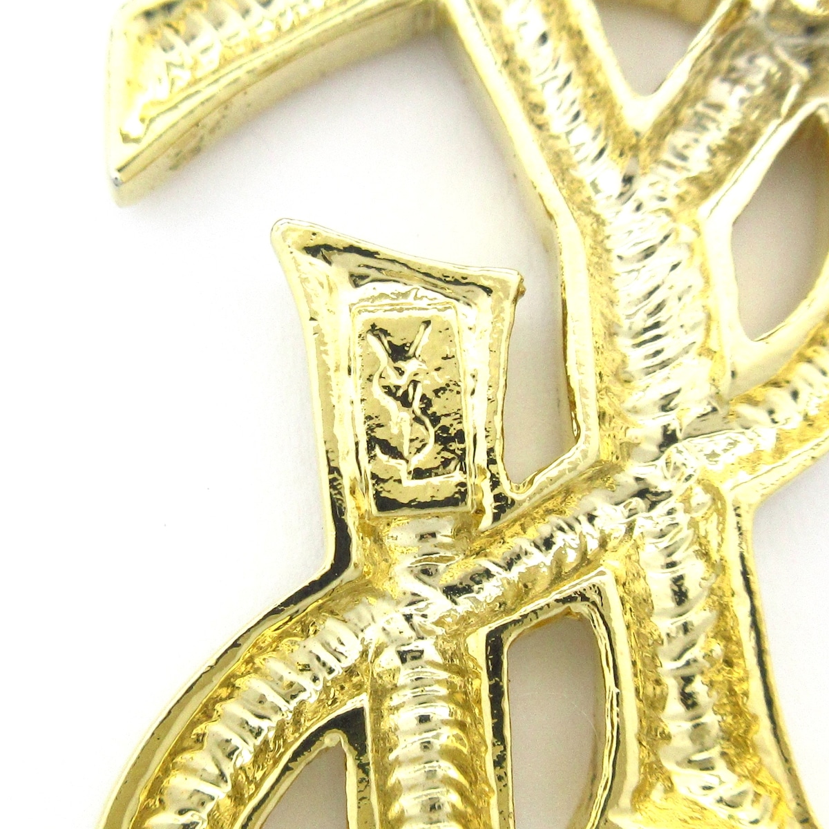 イヴサンローラン/ブローチ/ゴールド/ロゴの買取実績【ブランディア】