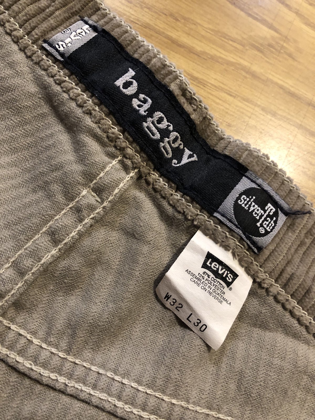 90's Levi's シルバータブ 太畝コーデュロイ W32 L30〝baggy〟 | CU