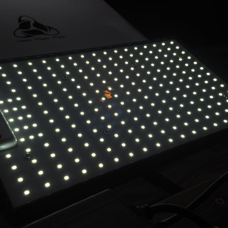 ◇ Helios Green LED PRO HGP-101 ／ 広域照射植物育成ライト 【ヘ