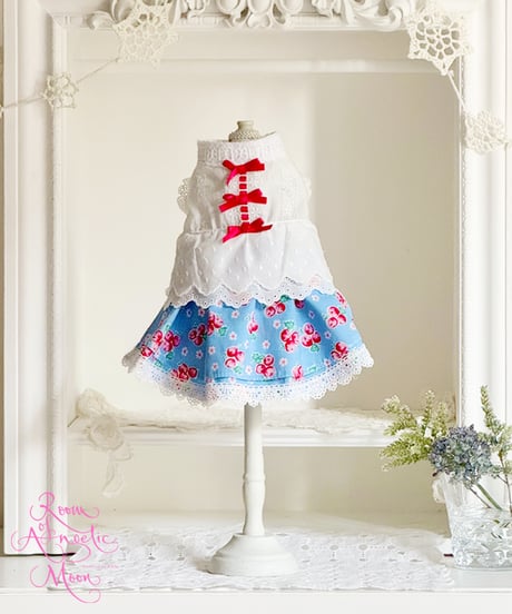 ITEM | Room of Angelic Moon Online Marche