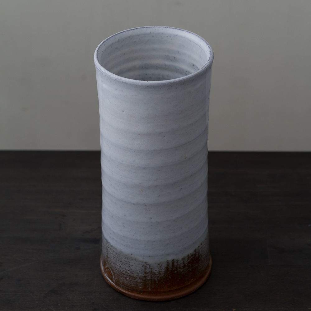 陶器 萩焼 輪花 白萩花瓶(木箱入) 白景山 | 陶器 和食器 萩焼のお店 輪