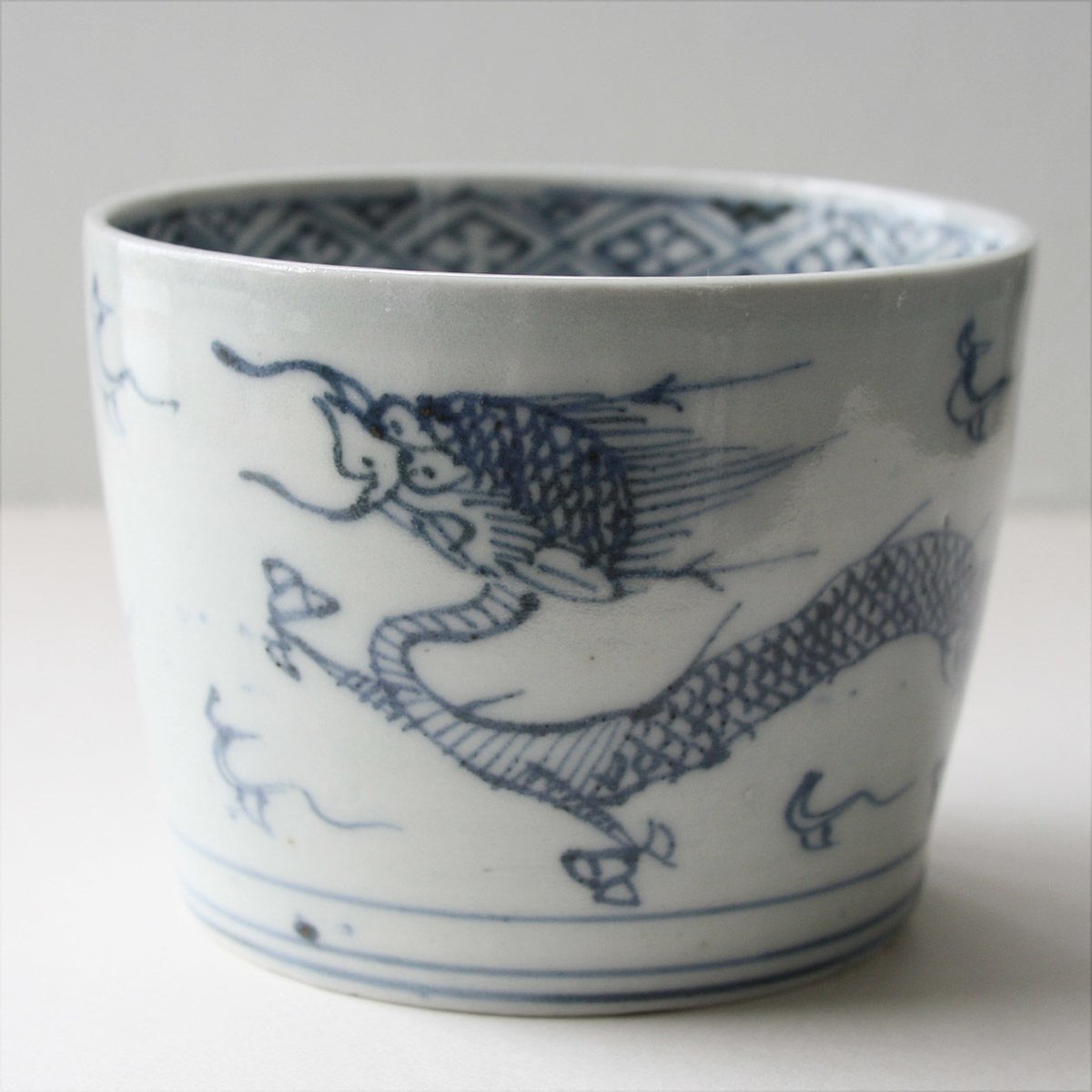 S-07 古伊万里 染付 宝珠雲龍文 蕎麦猪口 | imarimaru