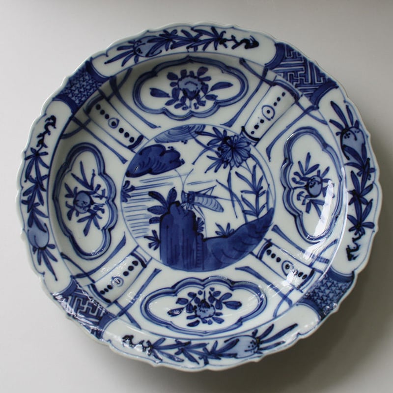 P-191 古伊万里 KOIMARI 染付 芙蓉手飛蝗文 輪花皿 | imarimaru