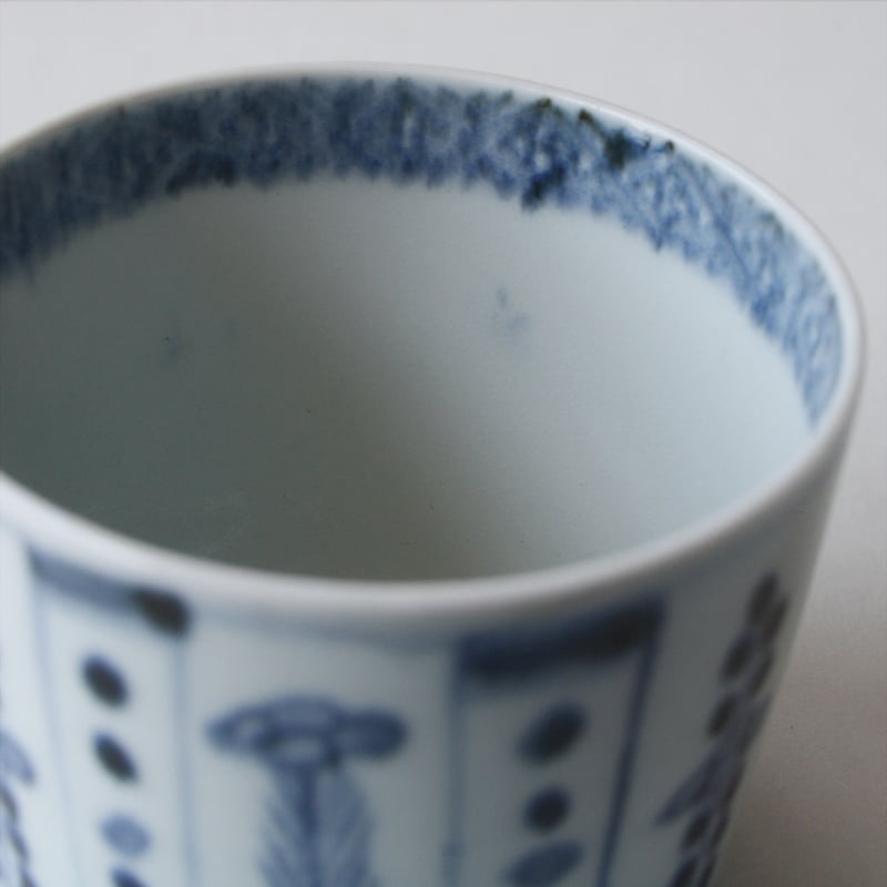 古伊万里 大振り蕎麦猪口 猪口 染錦花文様 古伊万里 時代物 骨董 古