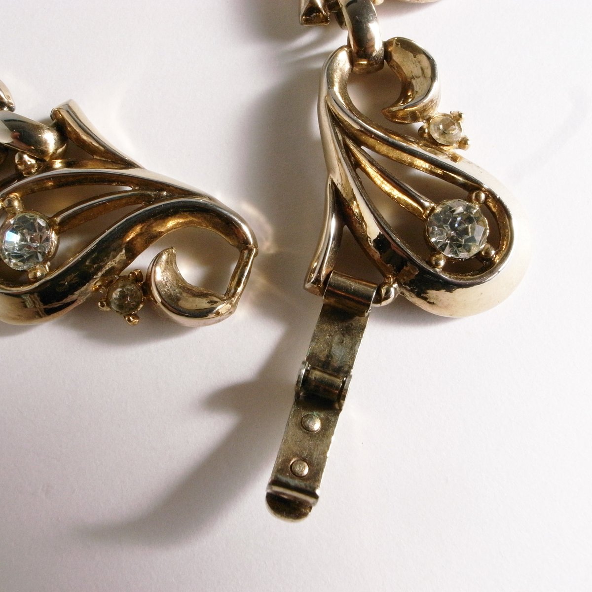 Crown Trifari/クラウン・トリファリ】1949 PAT.PEND ゴールドトーン