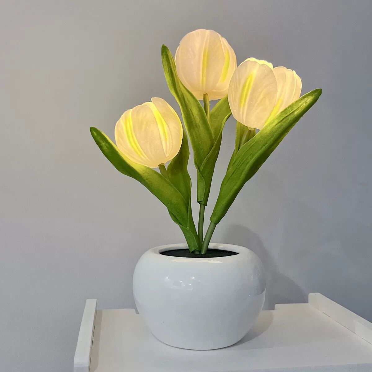 一部即納】ふんわりチューリップのレトロランプ | Cherry Sugar