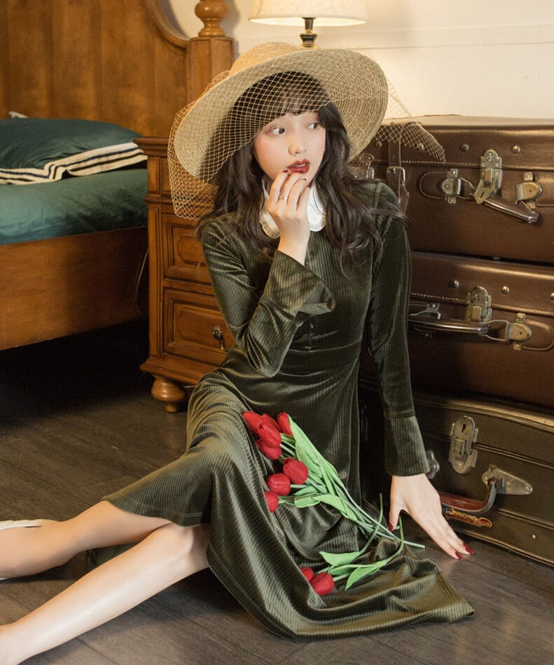 白のドールカラー モスグリーンベルベットのレトロ ロングワンピ―ス XL