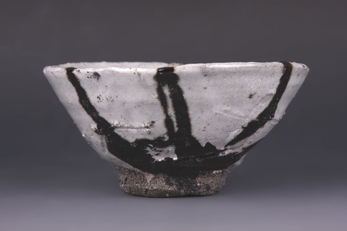 鯉江良二 鉄絵貝釉茶碗 共箱 | HIYOSHIDO