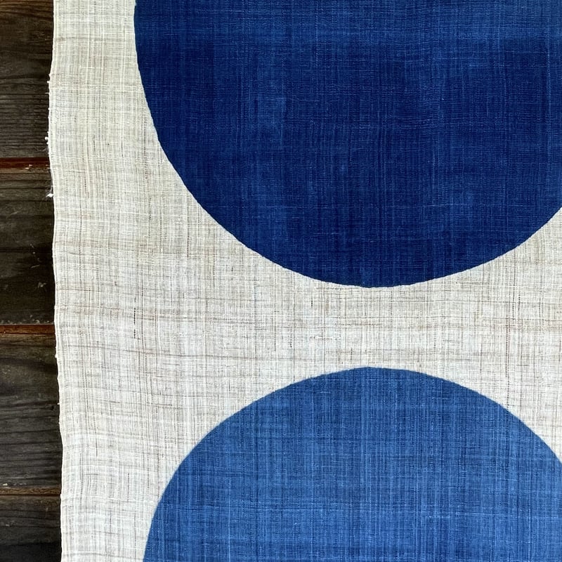 石北有美 型染め暖簾（丸紋） | Linné