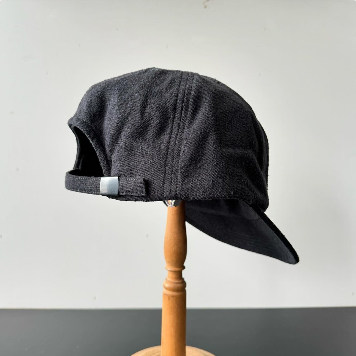 COMOLI シルクネップ キャップ | Less Higashikawa