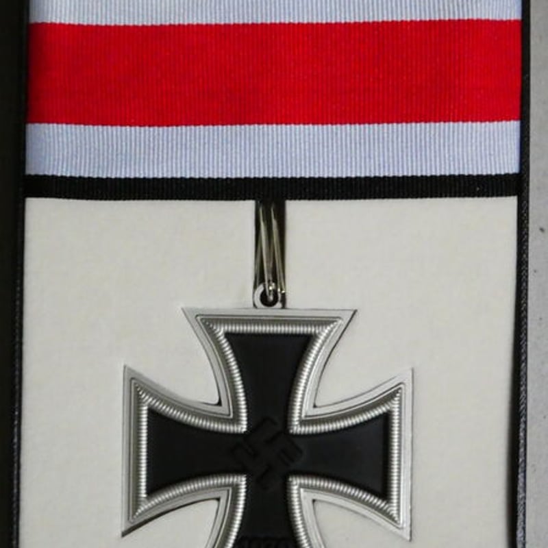 ナチスドイツ『大鉄十字勲章』(1939) ケースつき ゲーリング ヒトラー