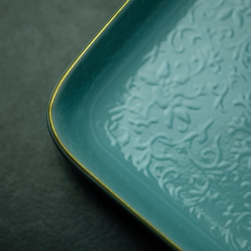 松石緑釉堆白方皿 PC114 | Looking For 物色