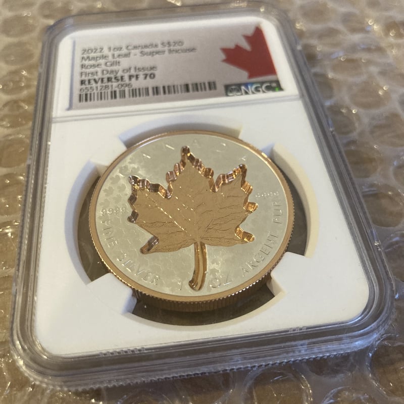 NGC70鑑定・発行即日鑑定】カナダ メイプルリーフ銀貨 2022年 特殊打刻