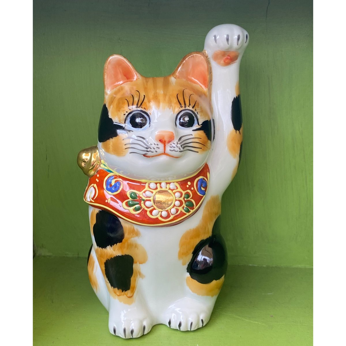 九谷焼 4号 招き猫 三毛猫 ミケ 三毛 縁起物 日本製 | 世界の猫祭コチ