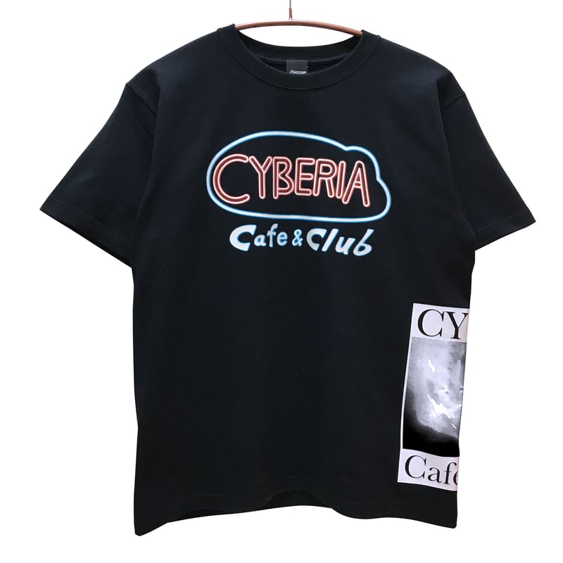 serial experiments lain × messa store】CYBERIA