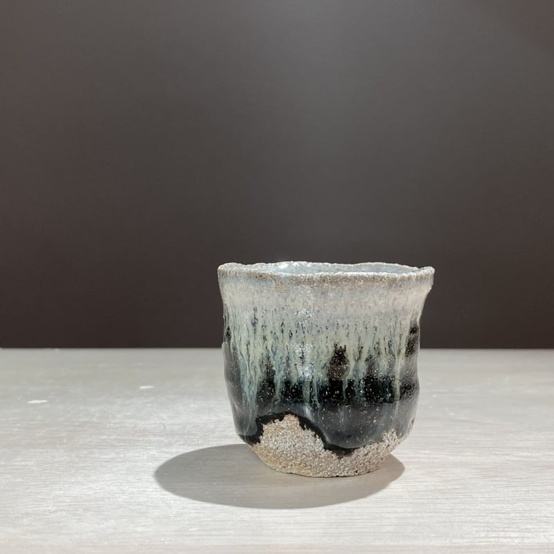 43 朝鮮唐津ぐい呑 岡本作礼 | ryoisseki-online by うつわや涼一石