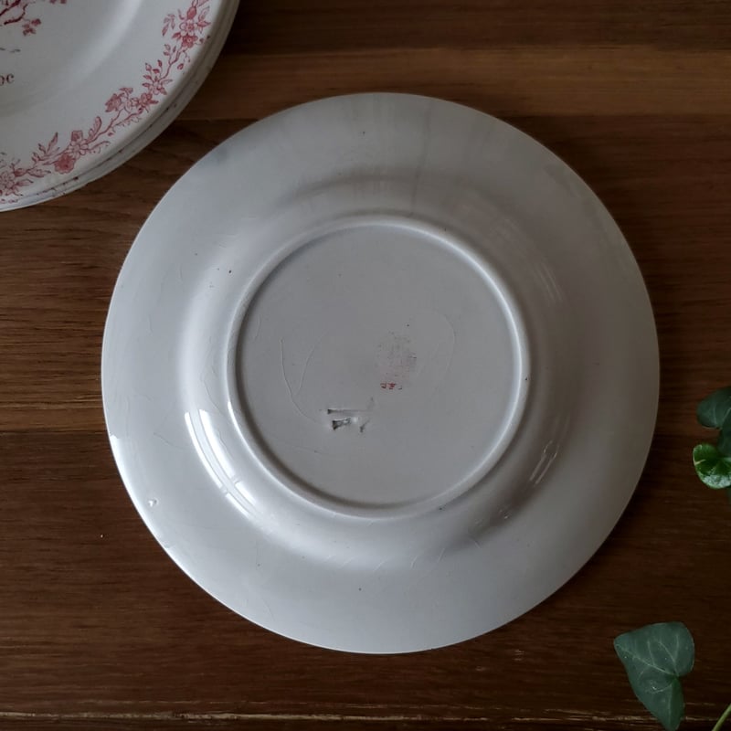 GIEN“赤ずきんちゃん”物語プレートセット | リボンときどきネコ